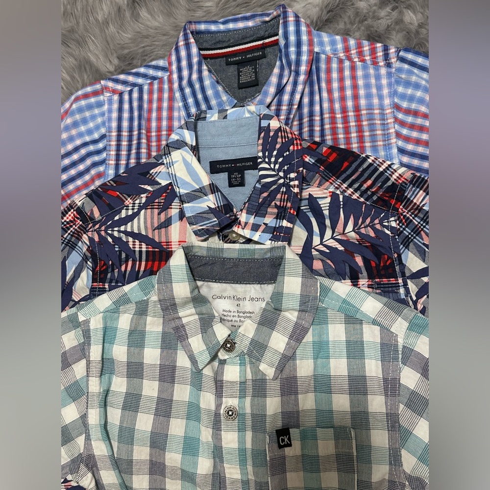 Tommy Hilfiger 2, Calvin Klein 1 Boys Short Sleeve Button Down Shirt Size 4/5